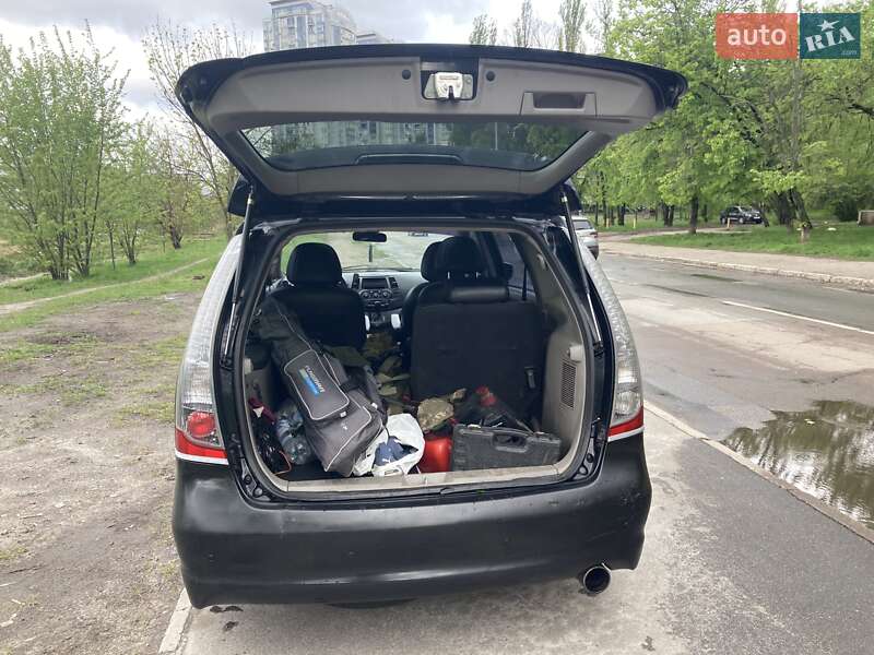 Минивэн Mitsubishi Grandis 2006 в Киеве фото 10 Минивэн Mitsubishi Grandis 2006 в Киеве