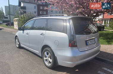 Мінівен Mitsubishi Grandis 2006 в 
