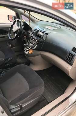 Мінівен Mitsubishi Grandis 2008 в 