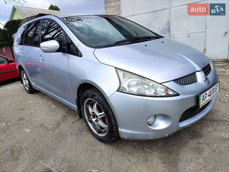 Минивэн Mitsubishi Grandis 2008 в Запорожье