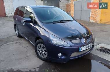 Мінівен Mitsubishi Grandis 2004 в 