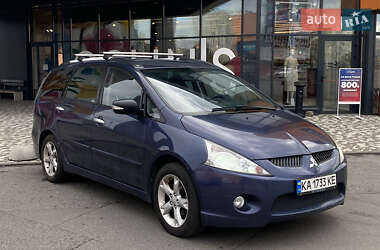 Минивэн Mitsubishi Grandis 2008 в 