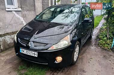 Минивэн Mitsubishi Grandis 2008 в Остроге