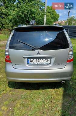 Мінівен Mitsubishi Grandis 2008 в 