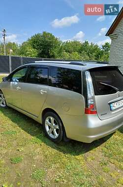 Мінівен Mitsubishi Grandis 2008 в 