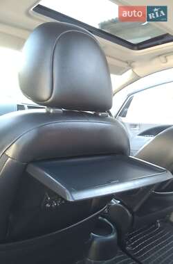 Мінівен Mitsubishi Grandis 2010 в 