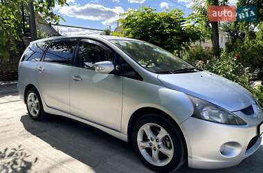 Минивэн Mitsubishi Grandis 2006 в Ширяево