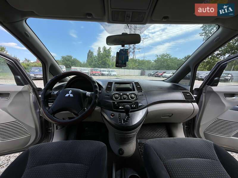 Минивэн Mitsubishi Grandis 2006 в Харькове