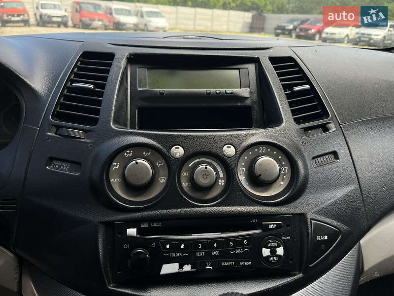 Минивэн Mitsubishi Grandis 2006 в Харькове