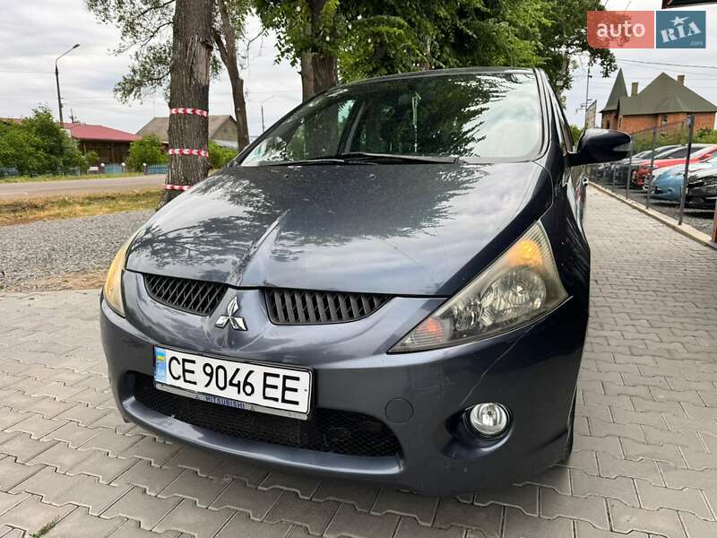 Mitsubishi Grandis 2006