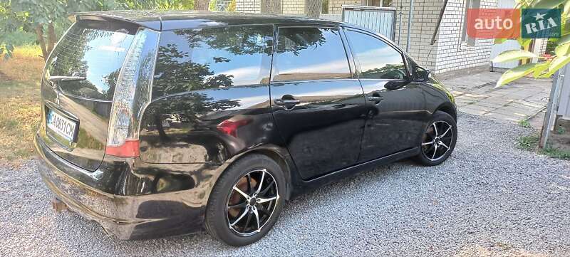 Минивэн Mitsubishi Grandis 2008 в Днепре