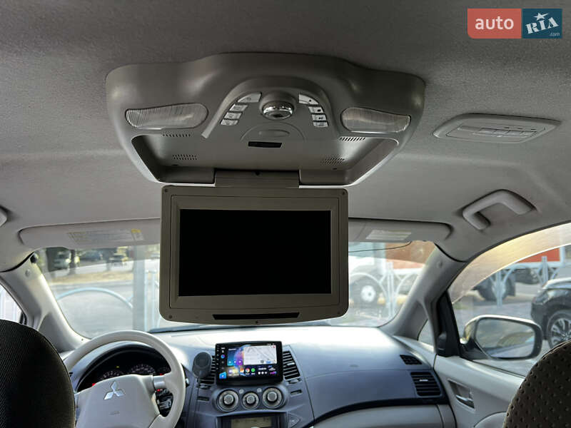 Минивэн Mitsubishi Grandis 2004 в Днепре фото 19 Минивэн Mitsubishi Grandis 2004 в Днепре