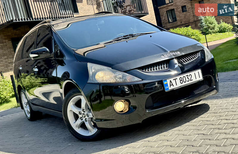 Мінівен Mitsubishi Grandis 2007 в Івано-Франківську