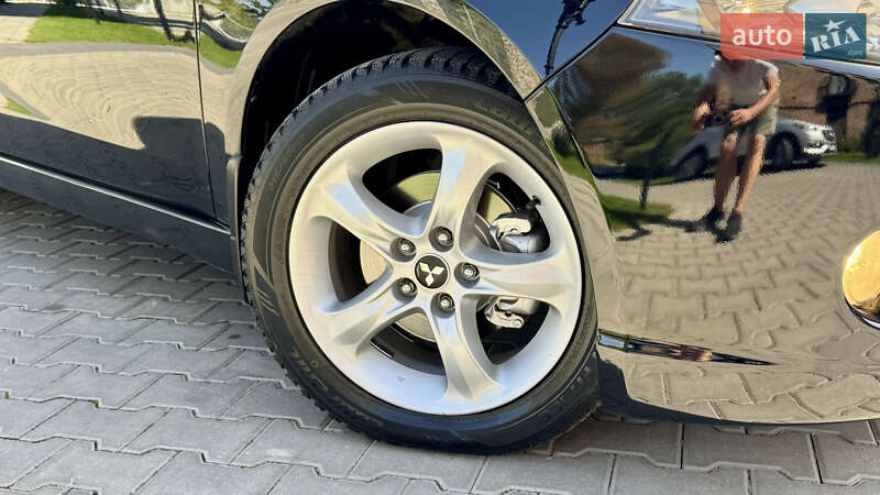 Мінівен Mitsubishi Grandis 2007 в Івано-Франківську