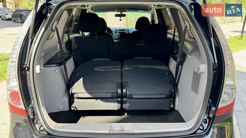 Мінівен Mitsubishi Grandis 2007 в Івано-Франківську