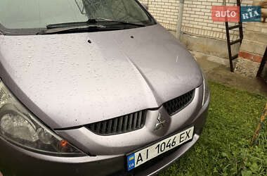 Минивэн Mitsubishi Grandis 2007 в 