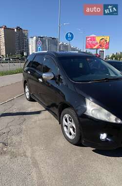Минивэн Mitsubishi Grandis 2008 в 