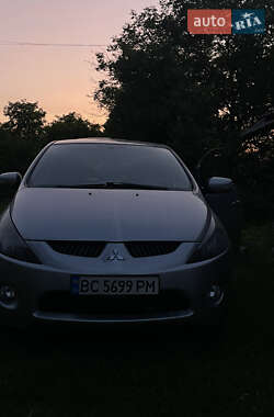 Минивэн Mitsubishi Grandis 2005 в Львове
