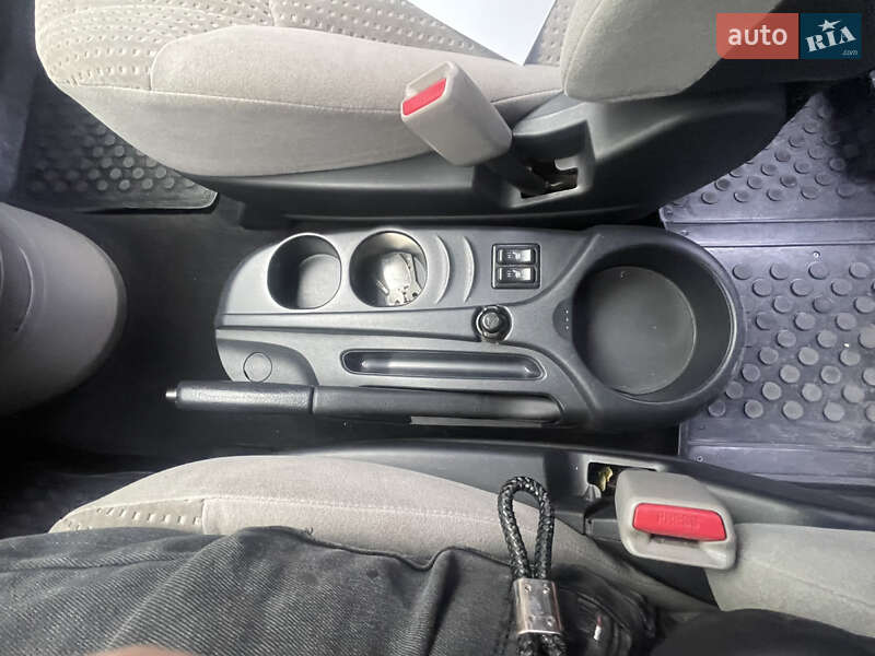 Мінівен Mitsubishi Grandis 2005 в Хмельницькому фото 35 Мінівен Mitsubishi Grandis 2005 в Хмельницькому