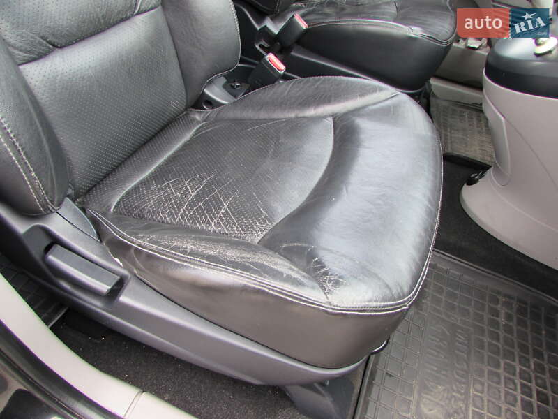 Минивэн Mitsubishi Grandis 2007 в Кропивницком фото 22 Минивэн Mitsubishi Grandis 2007 в Кропивницком