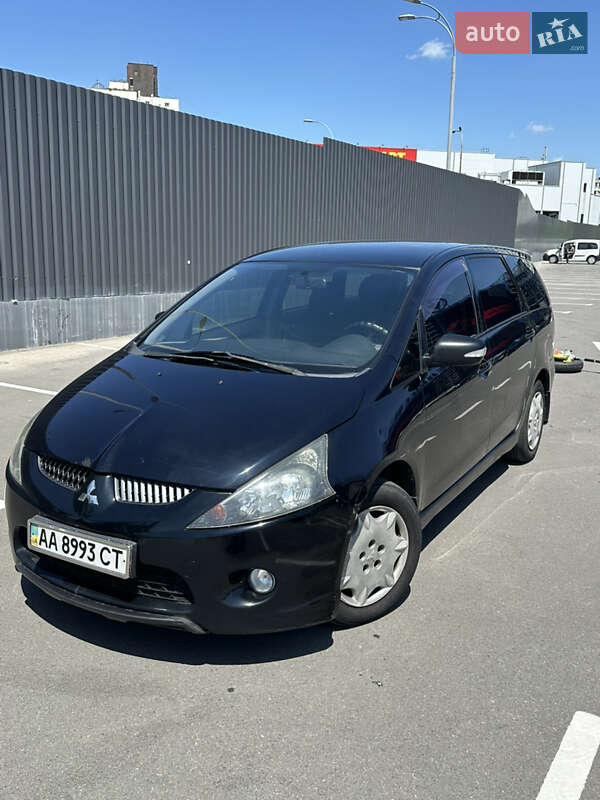Мінівен Mitsubishi Grandis 2007 в Києві фото 4 Мінівен Mitsubishi Grandis 2007 в Києві