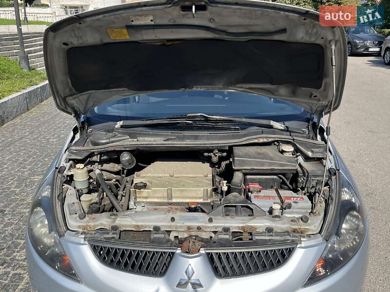 Минивэн Mitsubishi Grandis 2006 в Белой Церкви фото 22 Минивэн Mitsubishi Grandis 2006 в Белой Церкви