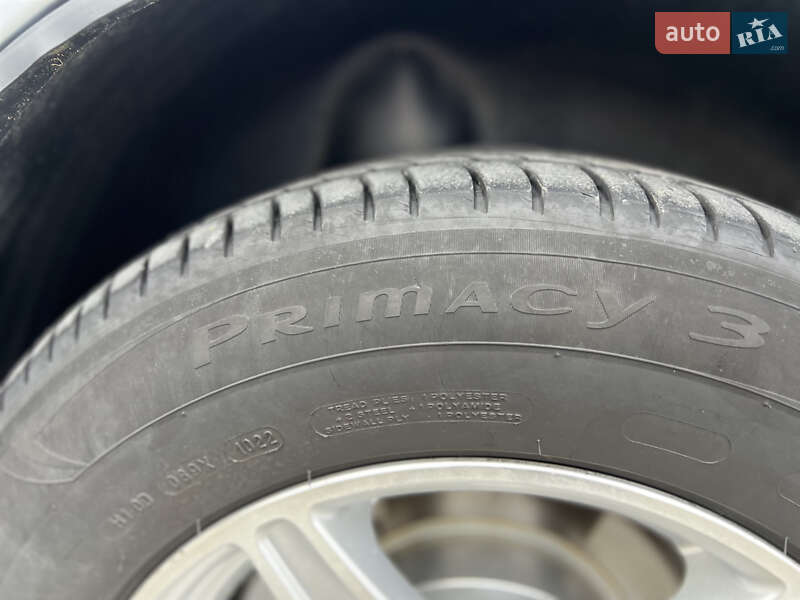 Мінівен Mitsubishi Grandis 2008 в Чернівцях