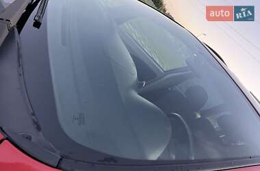 Минивэн Mitsubishi Grandis 2007 в 