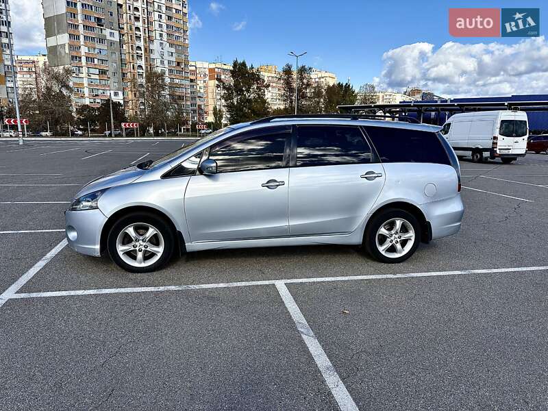 Минивэн Mitsubishi Grandis 2005 в Киеве фото 4 Минивэн Mitsubishi Grandis 2005 в Киеве