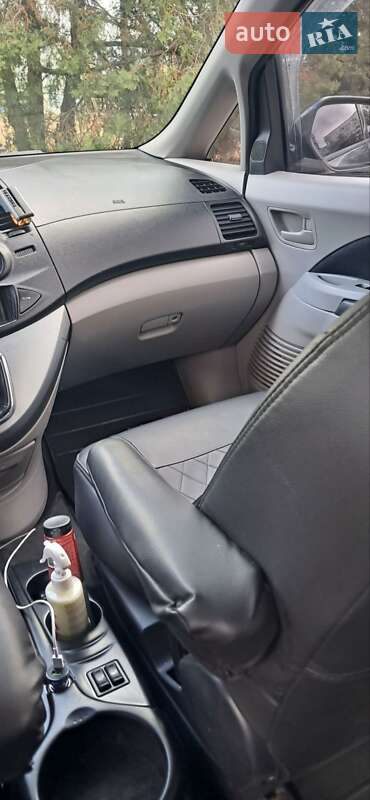 Мінівен Mitsubishi Grandis 2006 в Чорноморську