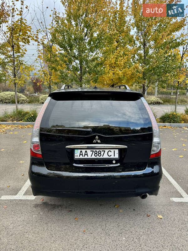 Мінівен Mitsubishi Grandis 2007 в Києві фото 16 Мінівен Mitsubishi Grandis 2007 в Києві
