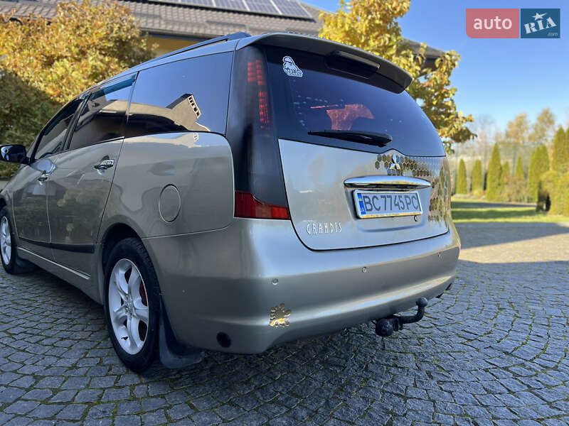 Мінівен Mitsubishi Grandis 2007 в Жовкві
