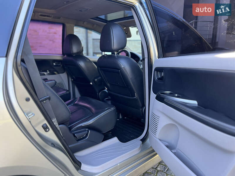 Мінівен Mitsubishi Grandis 2007 в Жовкві