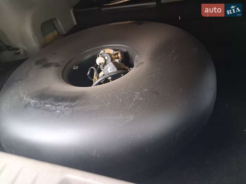 Мінівен Mitsubishi Grandis 2006 в Первомайську фото 12 Мінівен Mitsubishi Grandis 2006 в Первомайську