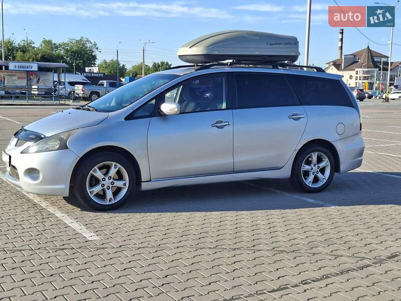 Минивэн Mitsubishi Grandis 2006 в Черновцах