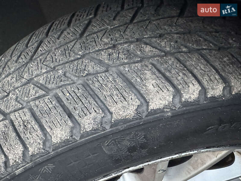 Минивэн Mitsubishi Grandis 2004 в Белой Церкви фото 2 Минивэн Mitsubishi Grandis 2004 в Белой Церкви