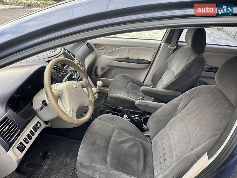 Минивэн Mitsubishi Grandis 2004 в Белой Церкви фото 29 Минивэн Mitsubishi Grandis 2004 в Белой Церкви