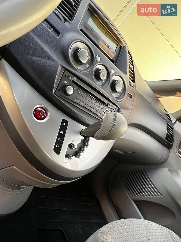 Минивэн Mitsubishi Grandis 2004 в Борисполе фото 17 Минивэн Mitsubishi Grandis 2004 в Борисполе