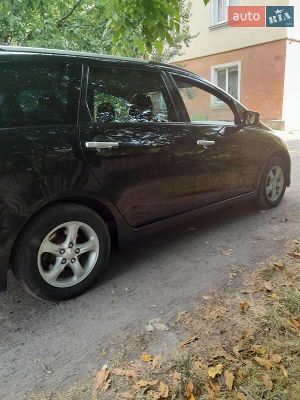 Минивэн Mitsubishi Grandis 2008 в Звягеле