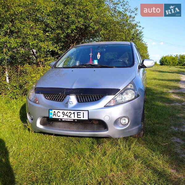 Минивэн Mitsubishi Grandis 2006 в Луцке