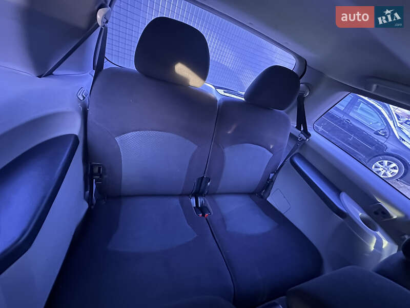 Минивэн Mitsubishi Grandis 2008 в Нежине фото 27 Минивэн Mitsubishi Grandis 2008 в Нежине