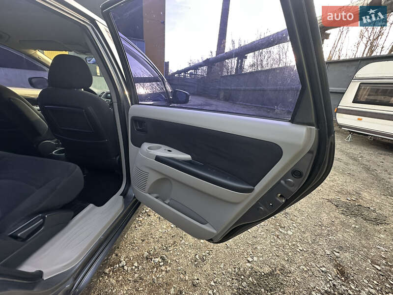 Минивэн Mitsubishi Grandis 2008 в Нежине фото 30 Минивэн Mitsubishi Grandis 2008 в Нежине