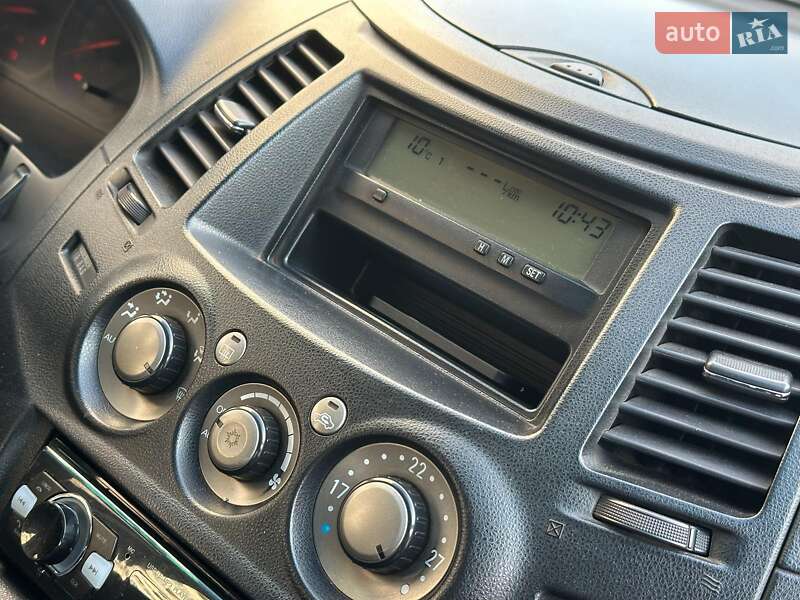 Минивэн Mitsubishi Grandis 2006 в Одессе