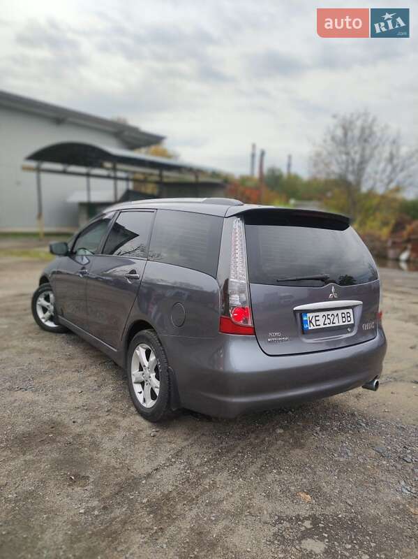 Минивэн Mitsubishi Grandis 2009 в Днепре