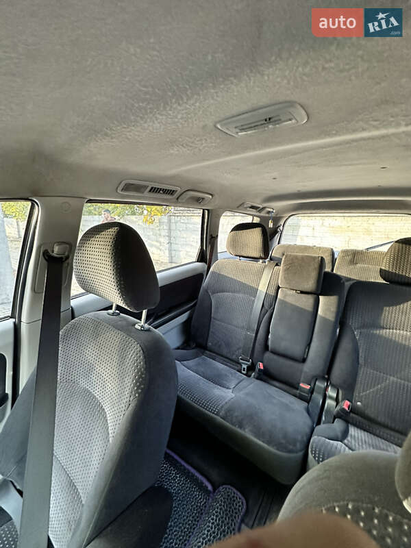 Мінівен Mitsubishi Grandis 2006 в Нікополі