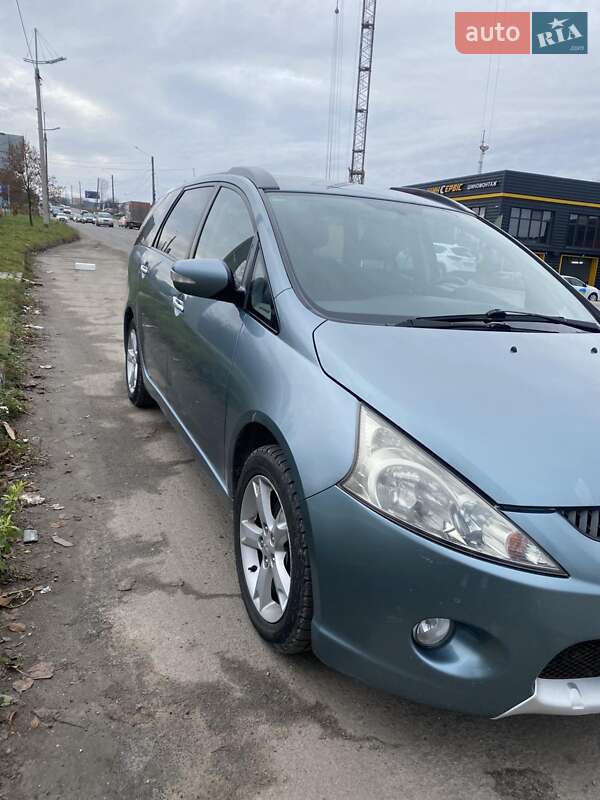 Минивэн Mitsubishi Grandis 2008 в Хмельницком фото 2 Минивэн Mitsubishi Grandis 2008 в Хмельницком