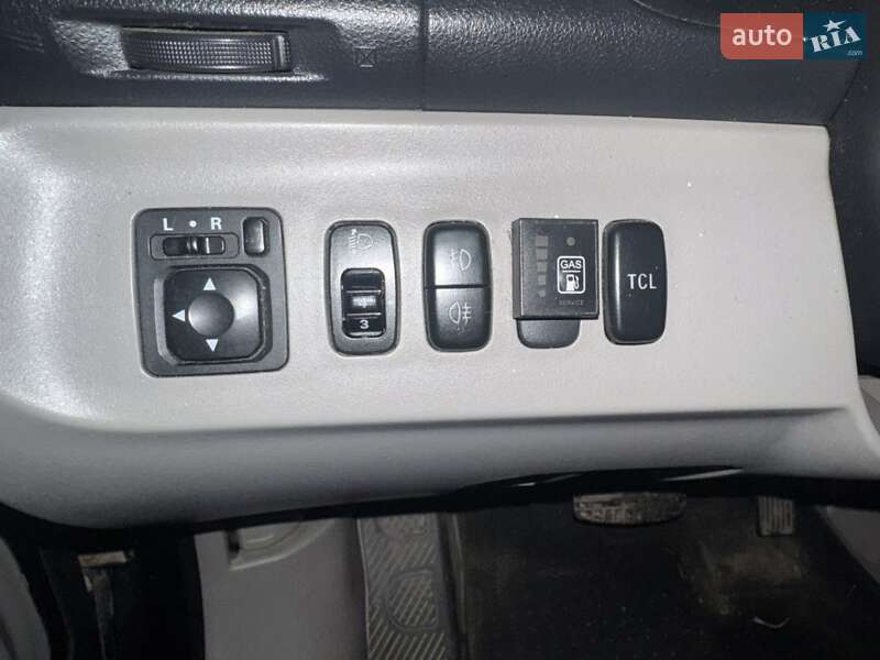 Мінівен Mitsubishi Grandis 2007 в Тернополі