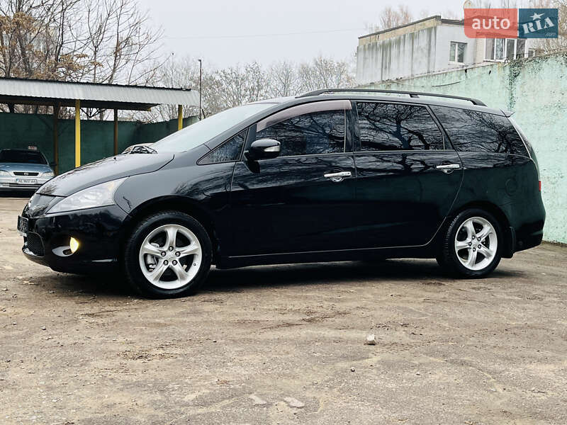 Мінівен Mitsubishi Grandis 2007 в Кам'янському
