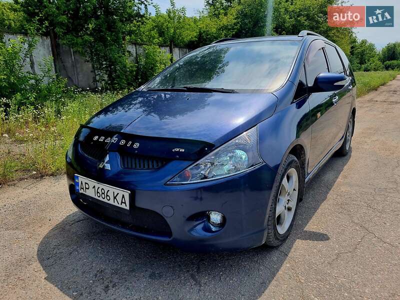 Минивэн Mitsubishi Grandis 2006 в Запорожье фото Минивэн Mitsubishi Grandis 2006 в Запорожье