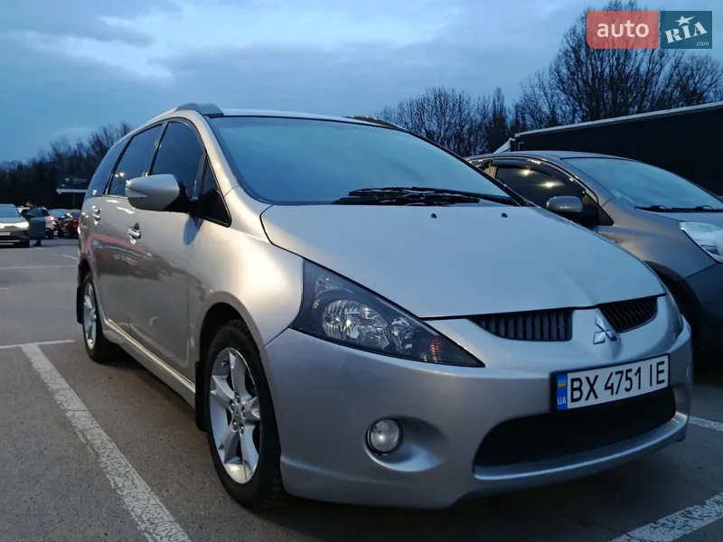 Mitsubishi Grandis